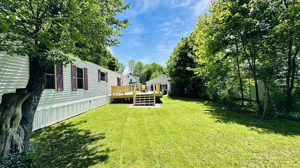 20 Lincoln Street Greenville ME 04441