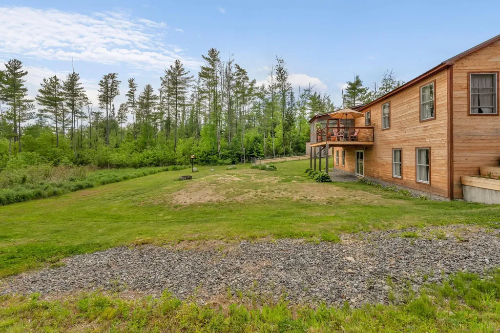 476 North Road Medford ME 04463