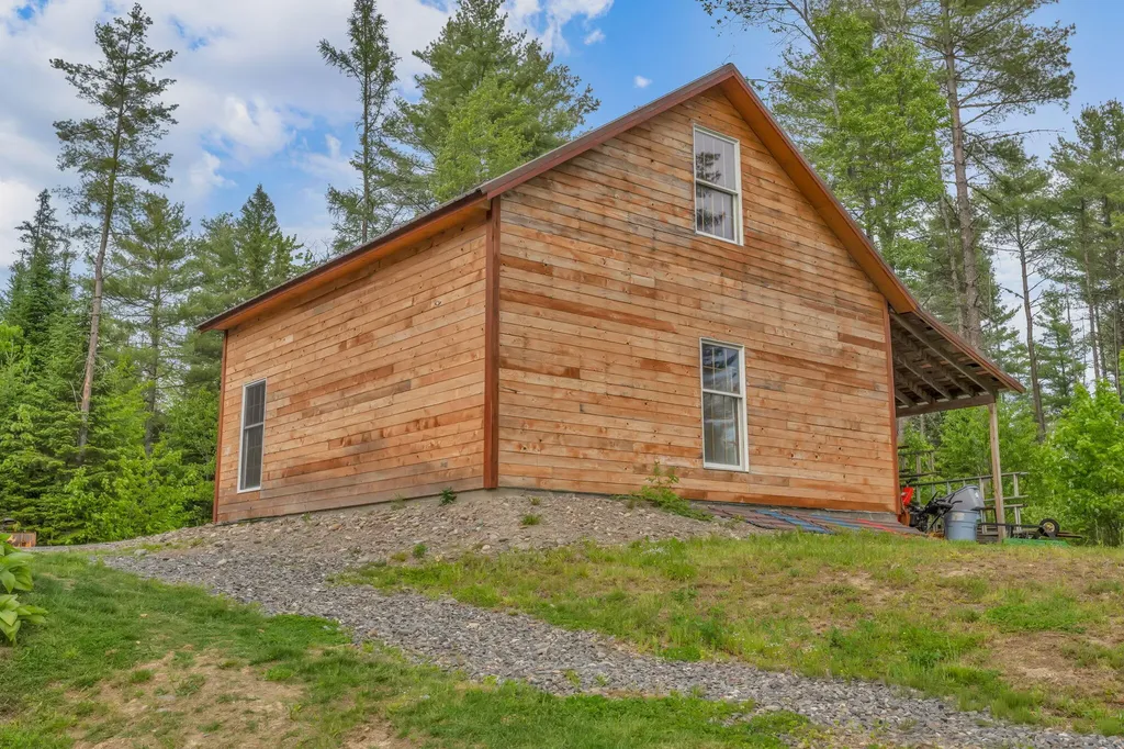 476 North Road Medford ME 04463