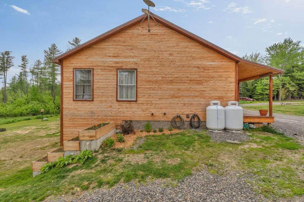 476 North Road Medford ME 04463
