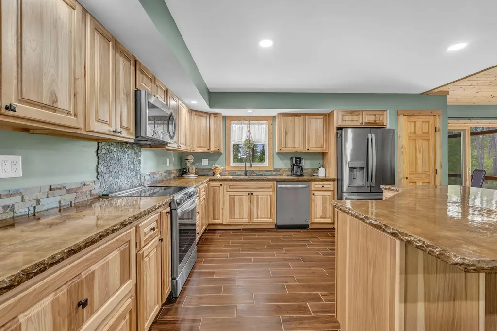 476 North Road Medford ME 04463