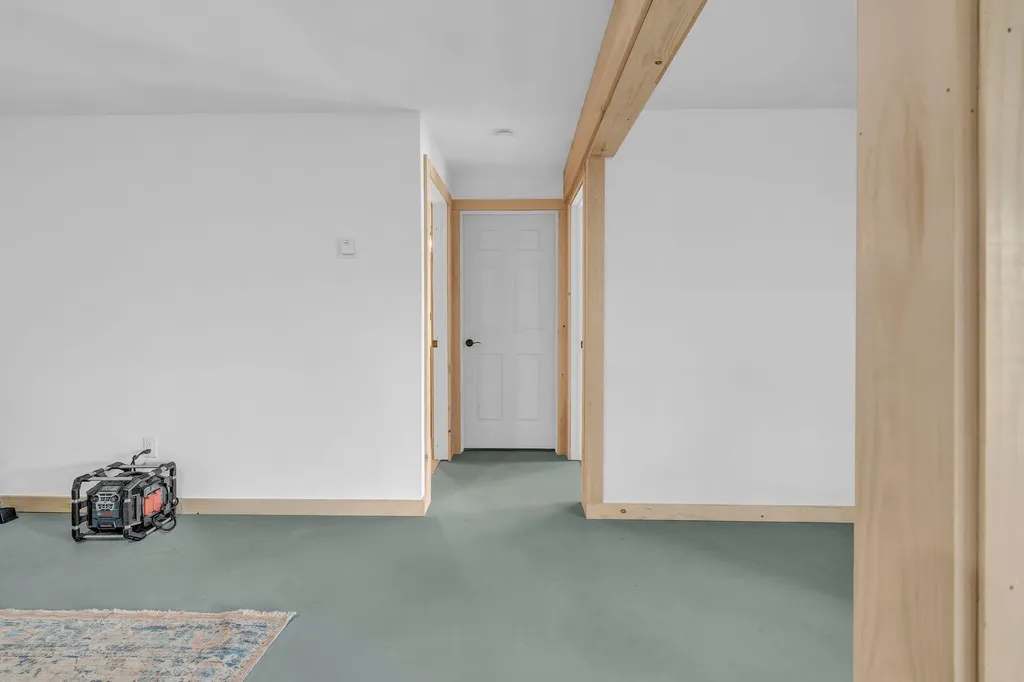 476 North Road Medford ME 04463