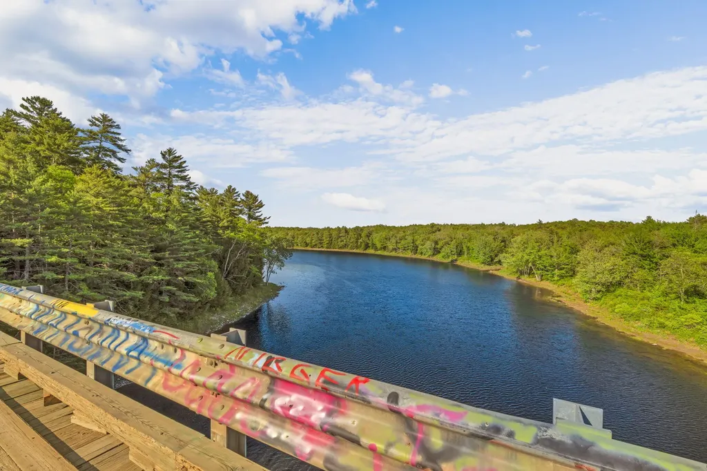 476 North Road Medford ME 04463