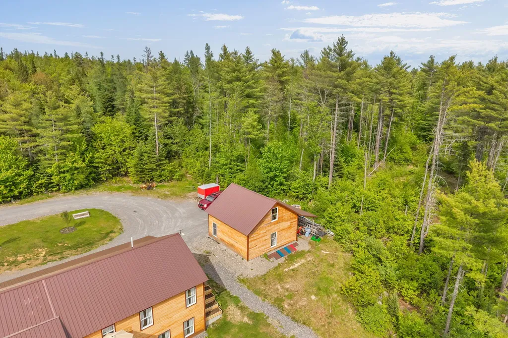 476 North Road Medford ME 04463