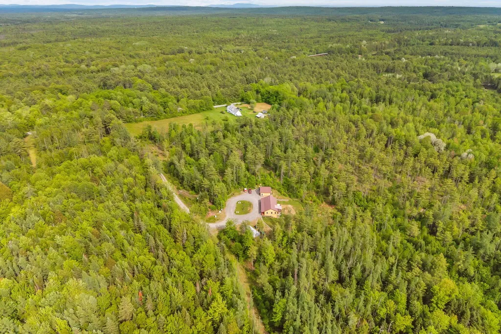 476 North Road Medford ME 04463
