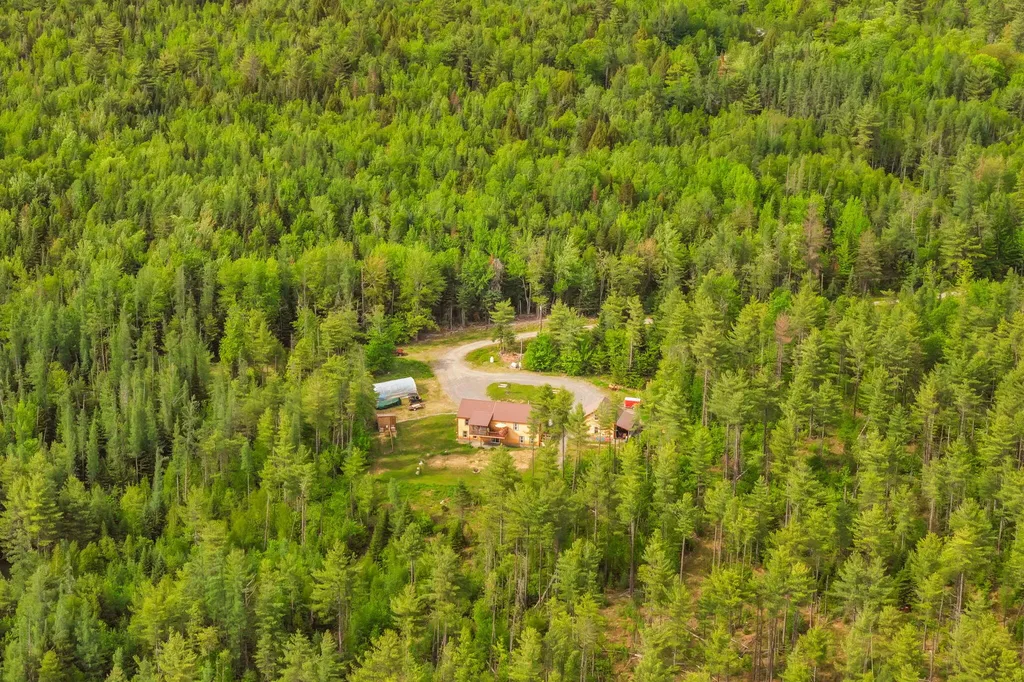 476 North Road Medford ME 04463
