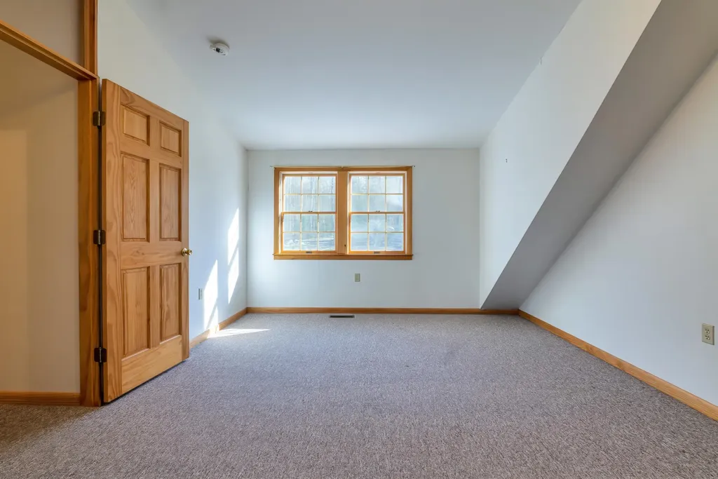 31 Newbury Neck Road Surry ME 04684