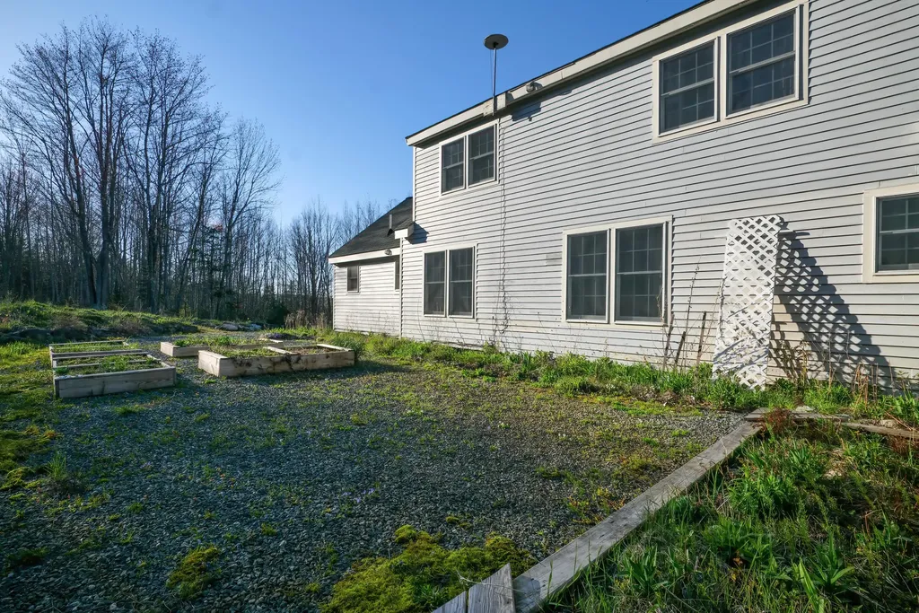 31 Newbury Neck Road Surry ME 04684