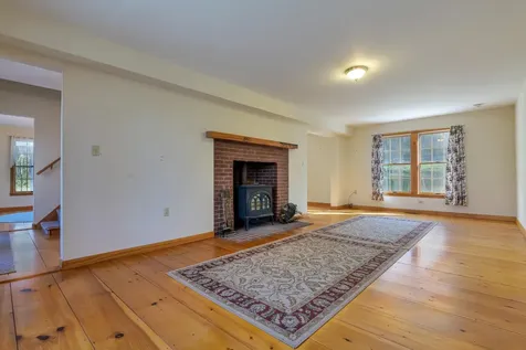 31 Newbury Neck Road Surry ME 04684
