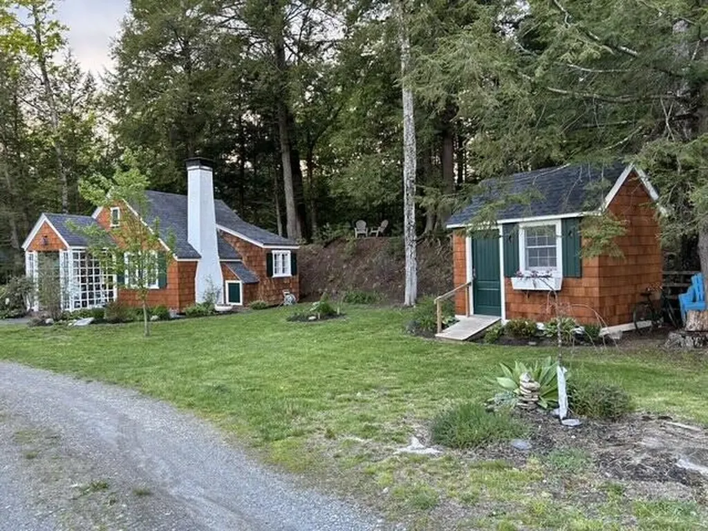 12 Carp Road Madison ME 04950