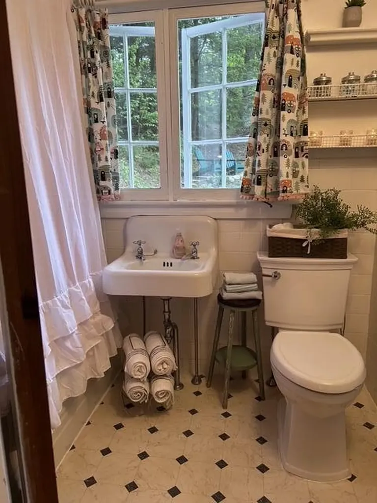 12 Carp Road Madison ME 04950