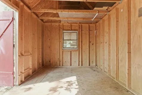 123 Dutton Hill Gray ME 04039