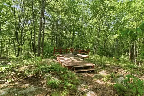 123 Dutton Hill Gray ME 04039