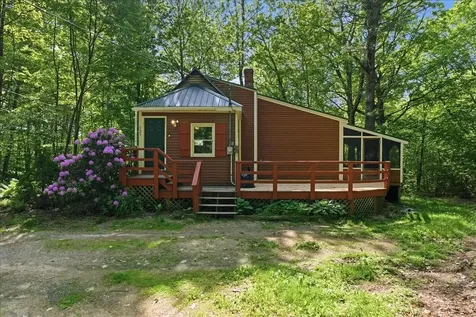 123 Dutton Hill Gray ME 04039