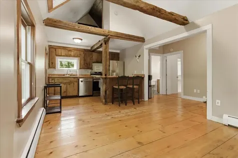 123 Dutton Hill Gray ME 04039