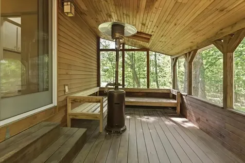 123 Dutton Hill Gray ME 04039