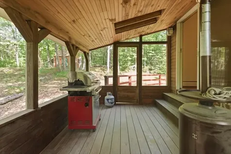 123 Dutton Hill Gray ME 04039