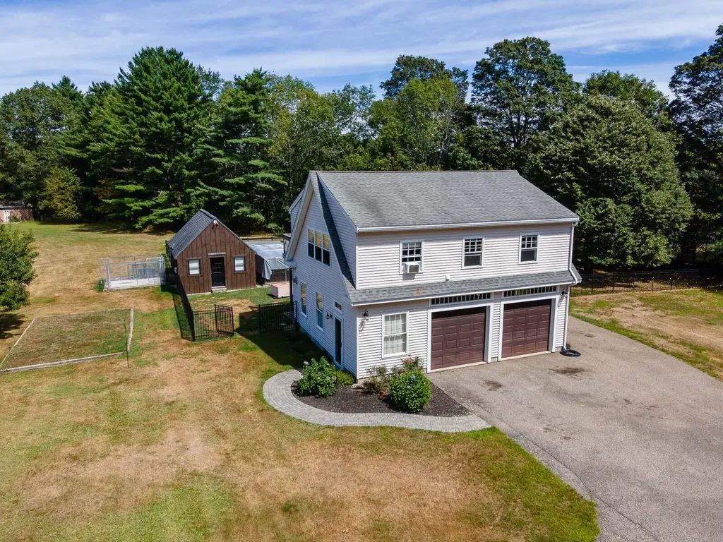 60 Remicks Lane Kittery ME 03904