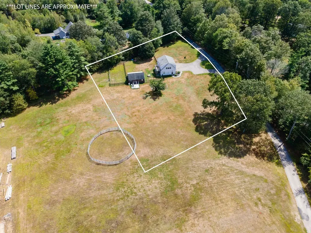 60 Remicks Lane Kittery ME 03904