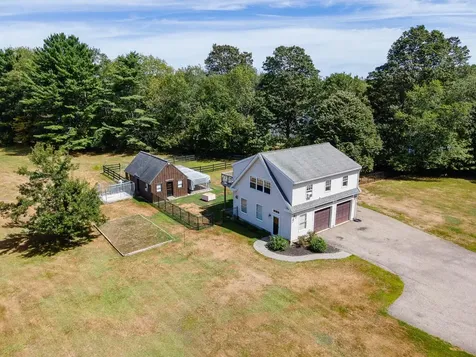 60 Remicks Lane Kittery ME 03904