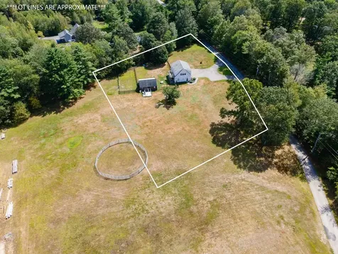 60 Remicks Lane Kittery ME 03904