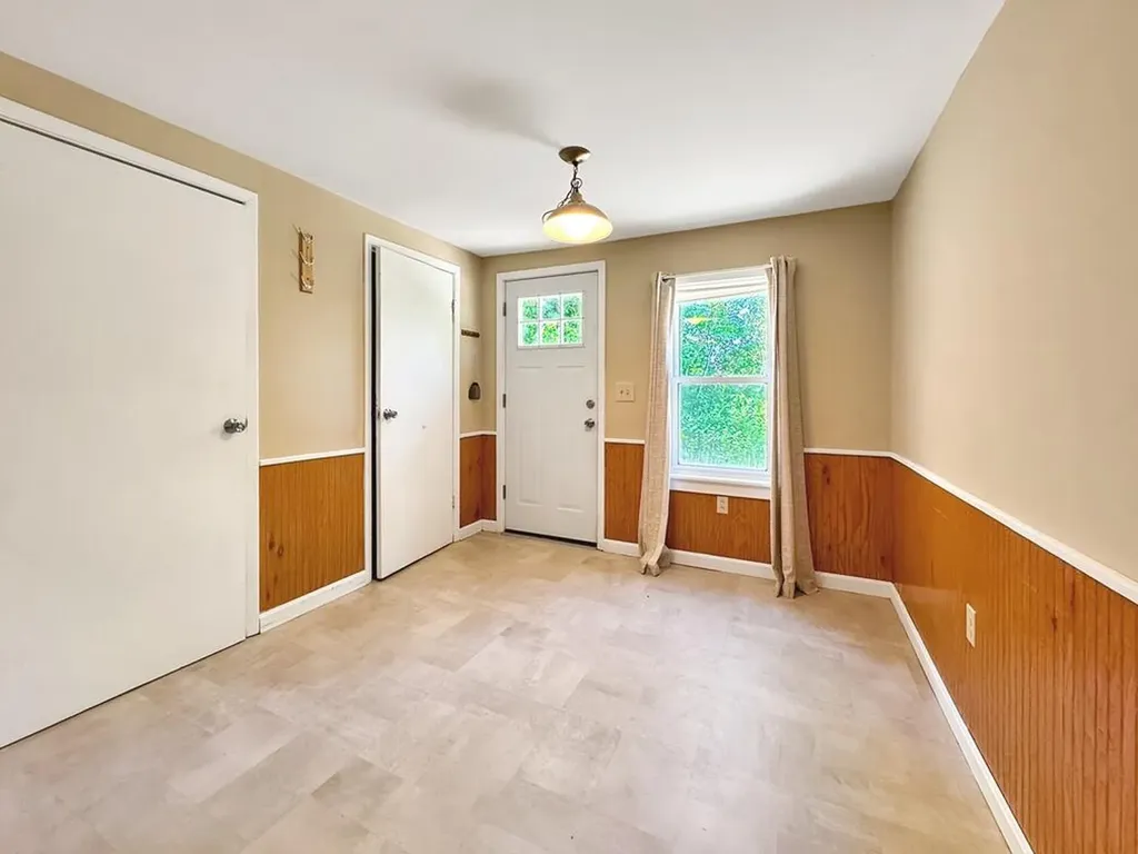 2501 Auburn Road Turner ME 04282