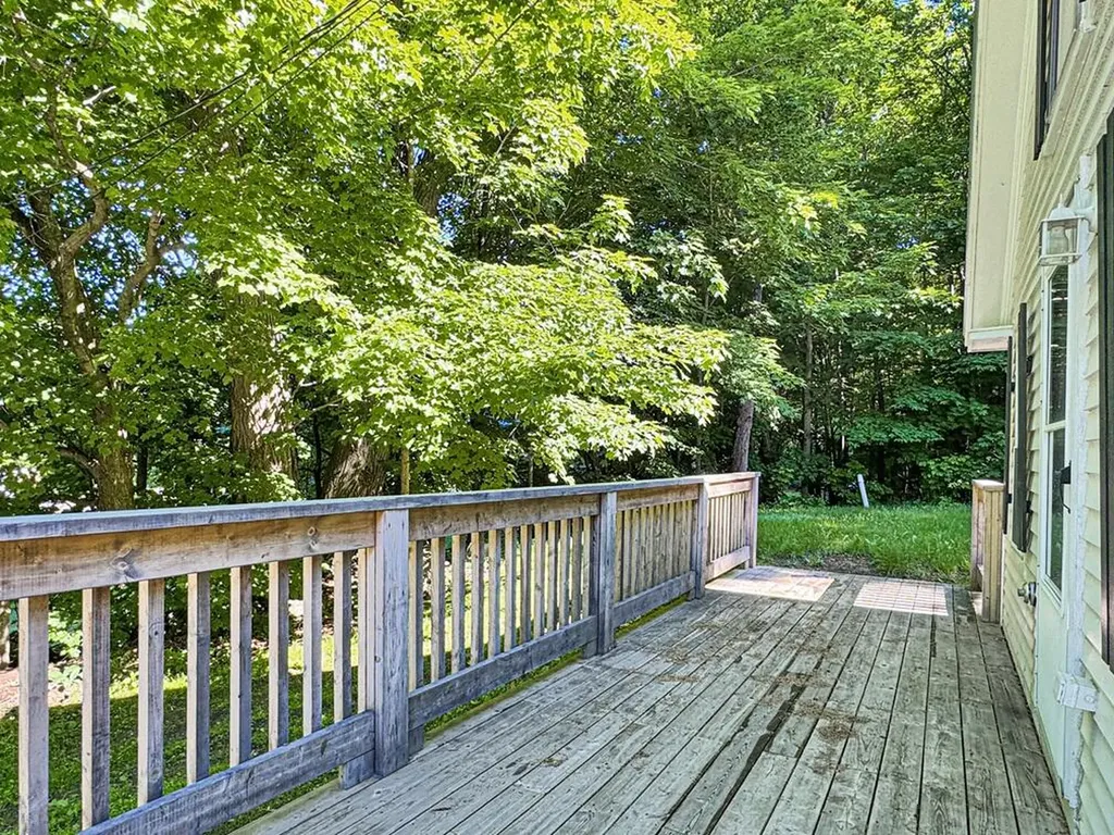 2501 Auburn Road Turner ME 04282
