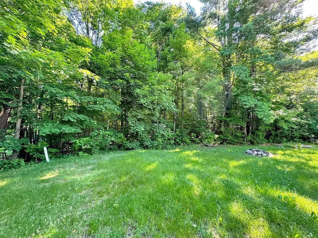 2501 Auburn Road Turner ME 04282