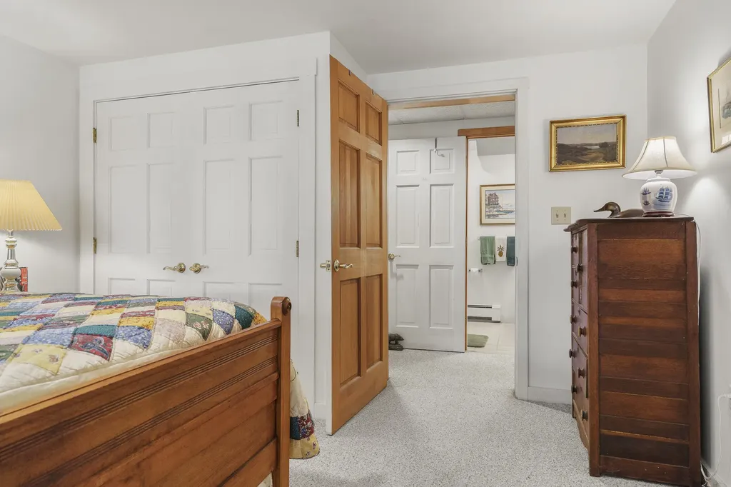 43 Woodward Farm Road Bristol ME 04539