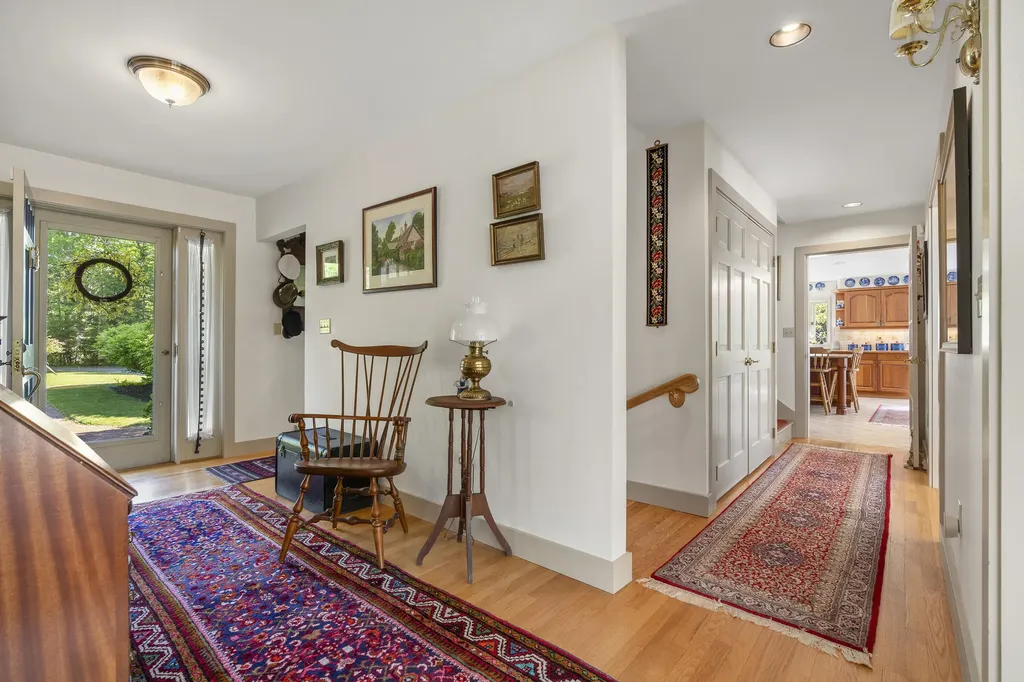 43 Woodward Farm Road Bristol ME 04539