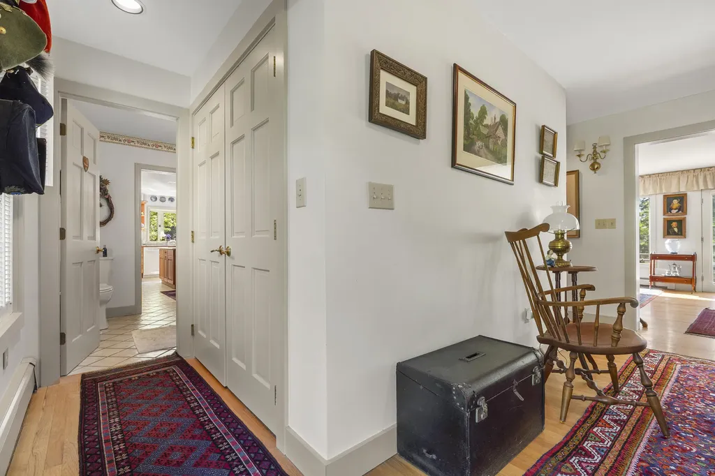 43 Woodward Farm Road Bristol ME 04539