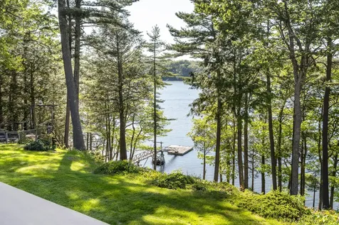 43 Woodward Farm Road Bristol ME 04539