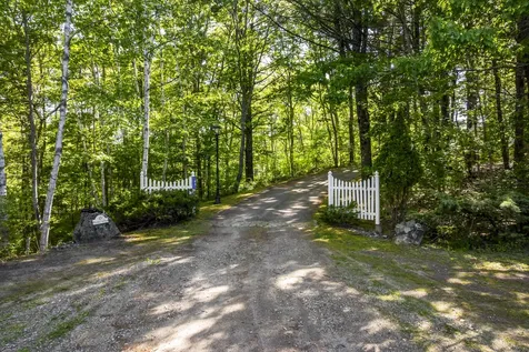 43 Woodward Farm Road Bristol ME 04539