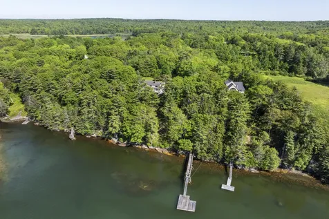 43 Woodward Farm Road Bristol ME 04539
