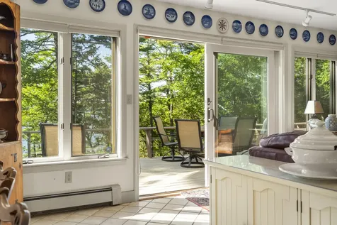 43 Woodward Farm Road Bristol ME 04539