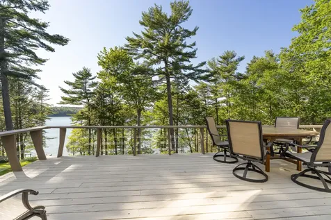 43 Woodward Farm Road Bristol ME 04539