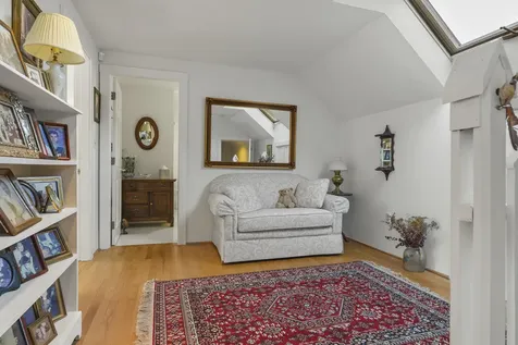 43 Woodward Farm Road Bristol ME 04539