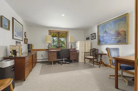 43 Woodward Farm Road Bristol ME 04539
