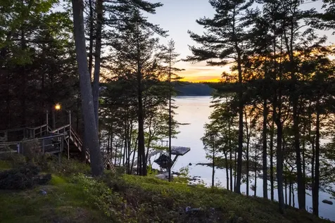 43 Woodward Farm Road Bristol ME 04539