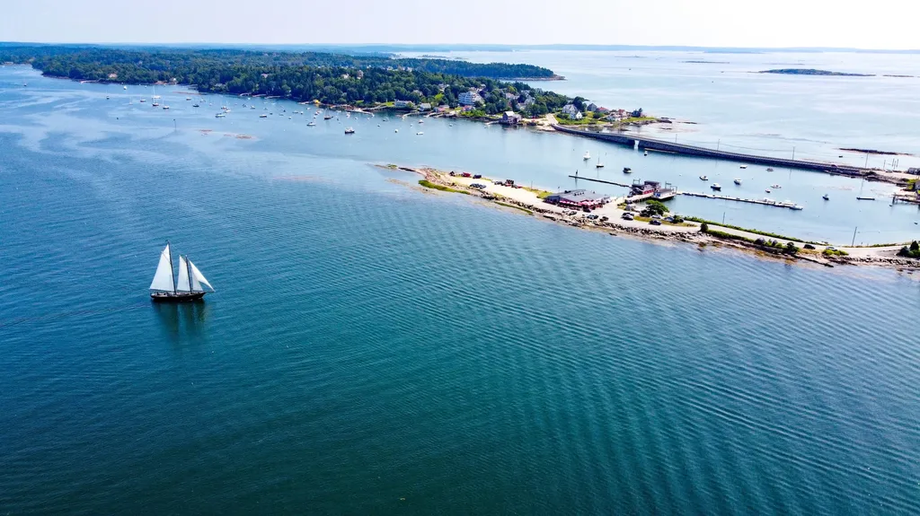 2027 Harpswell Islands Road Harpswell ME 04003