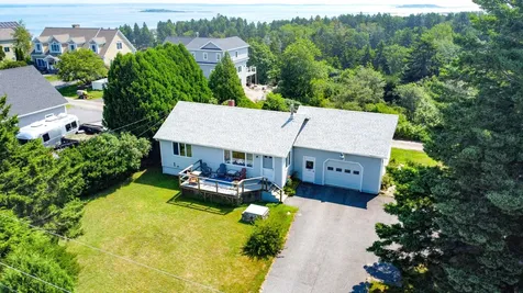 2027 Harpswell Islands Road Harpswell ME 04003