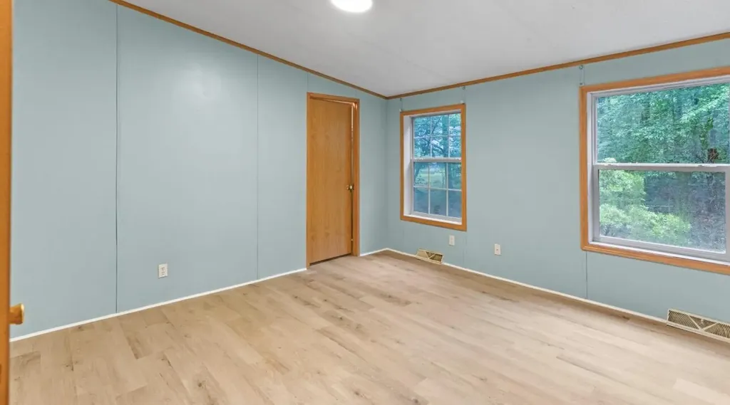 177 Yarmouth Road Gray ME 04039