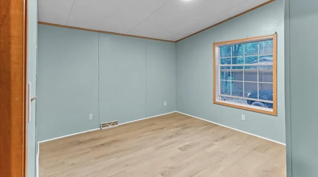 177 Yarmouth Road Gray ME 04039