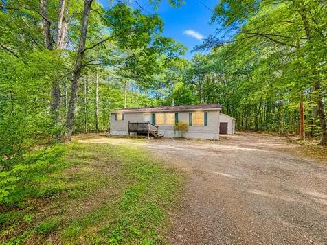 177 Yarmouth Road Gray ME 04039