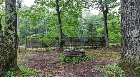 177 Yarmouth Road Gray ME 04039