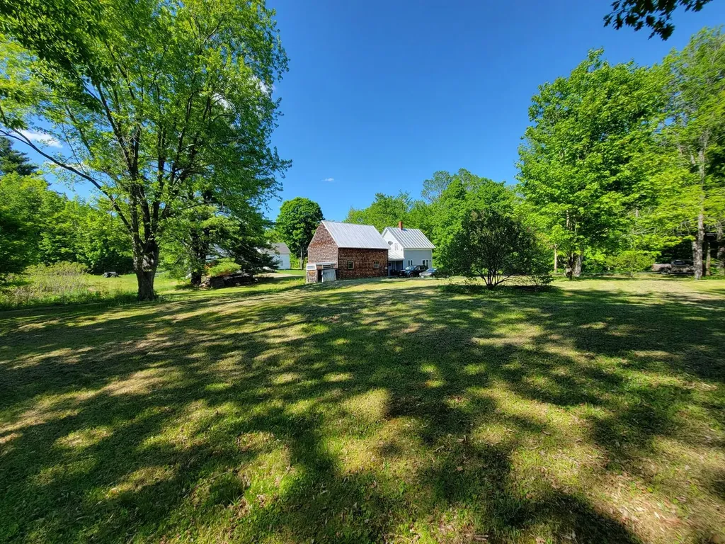 186 Park Street Phillips ME 04966