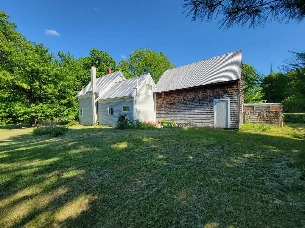 186 Park Street Phillips ME 04966