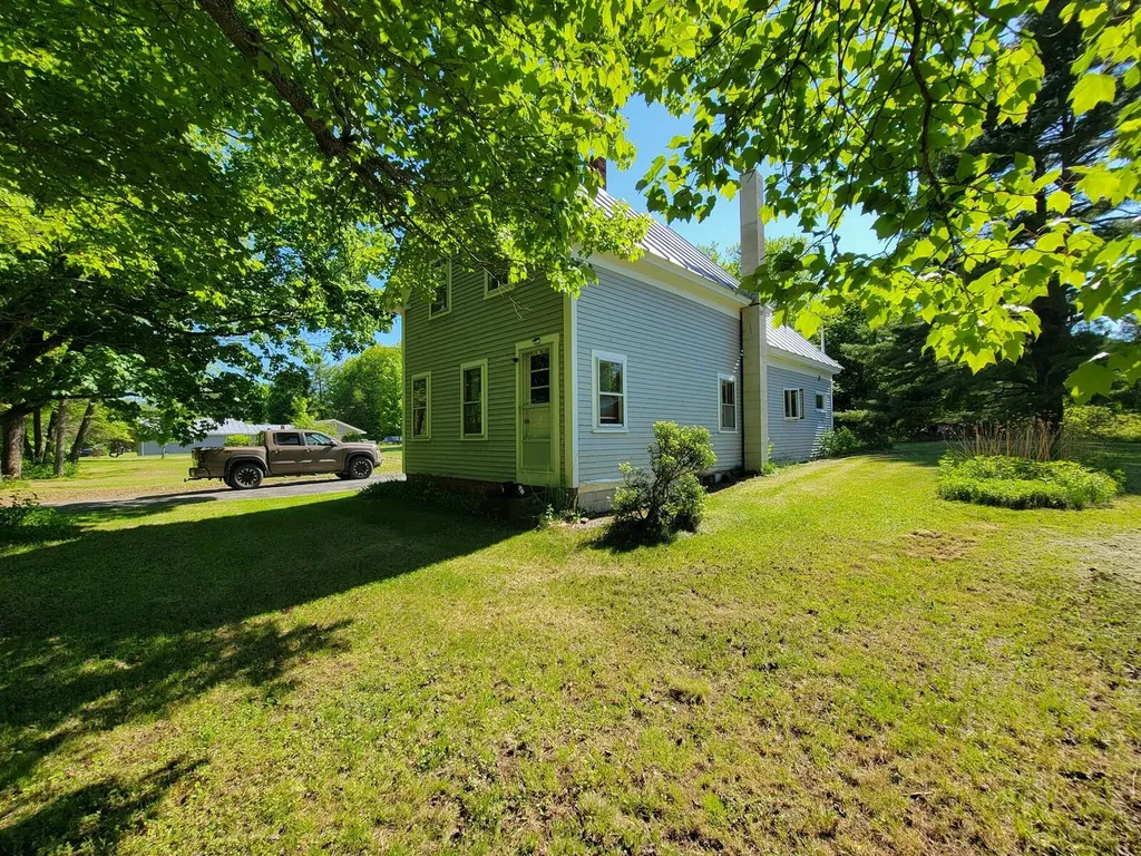 186 Park Street Phillips ME 04966