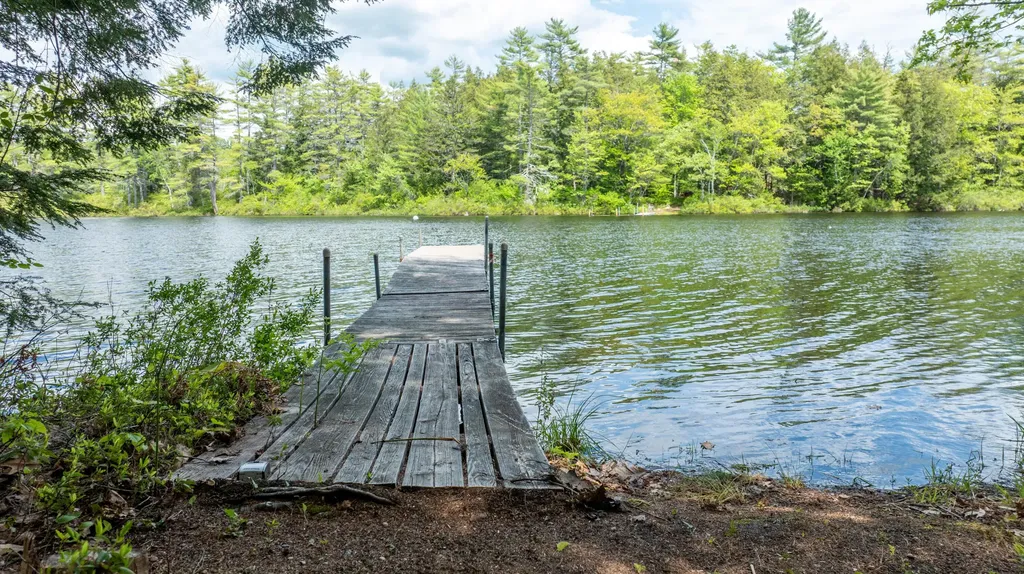 18 Hemlock Point Lane Bridgton ME 04009