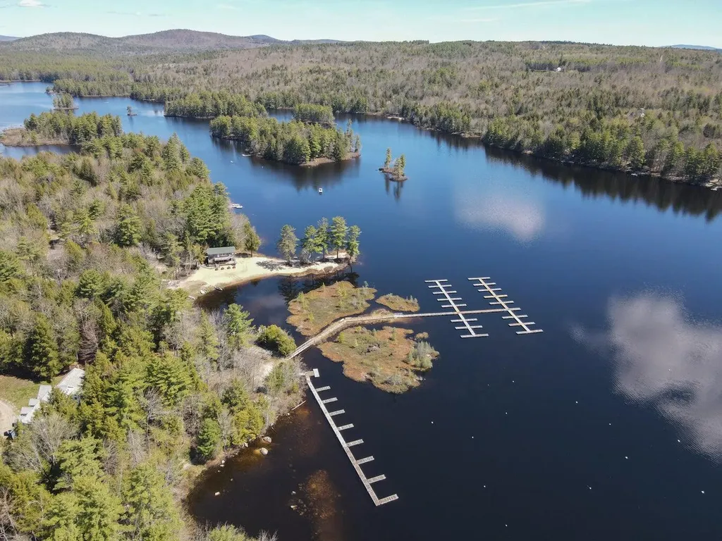 18 Hemlock Point Lane Bridgton ME 04009